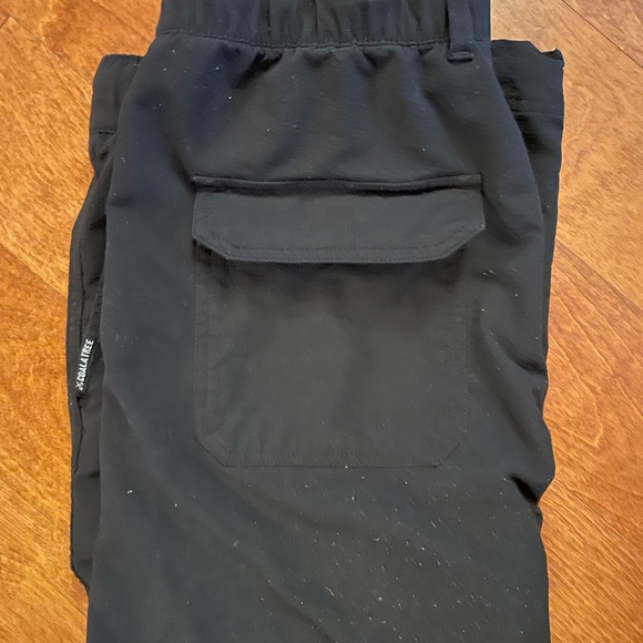 Coalatree Trailhead pants, size m elastic waistband in black. - Picture 7 of 7